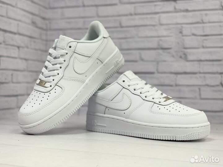 Кроссовки Nike air force 1