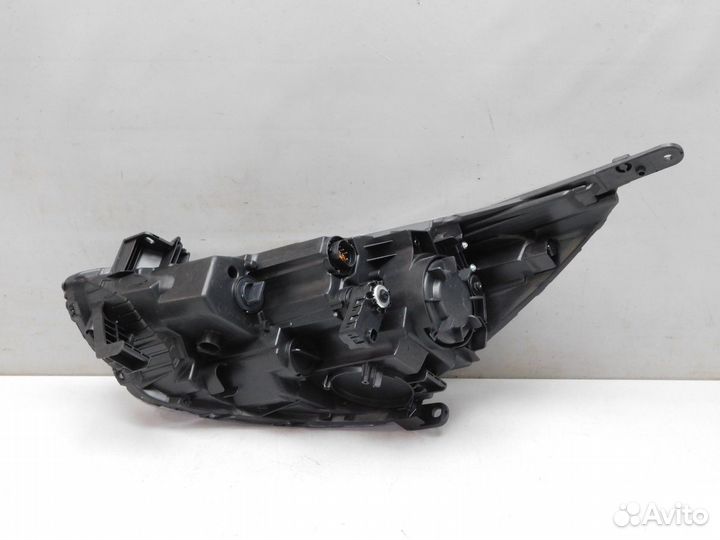 Фара правая Hyundai Solaris (55487)