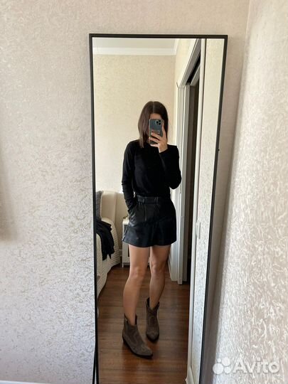 Шорты из эко кожи zara