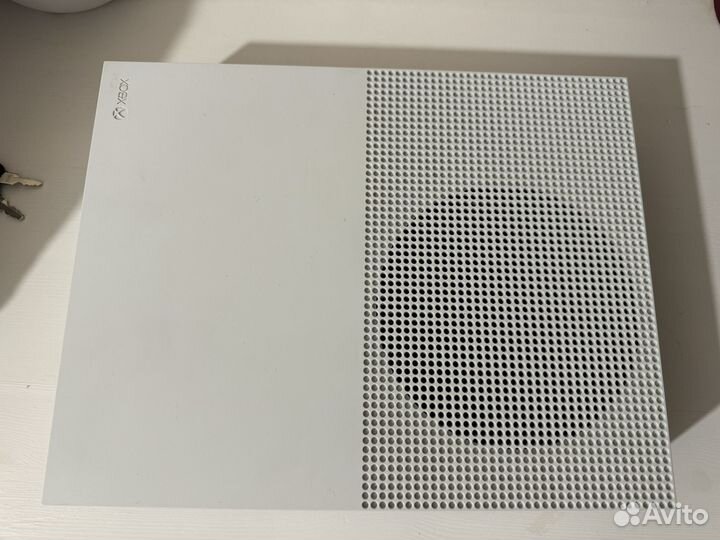 Xbox One s 1tb тушка