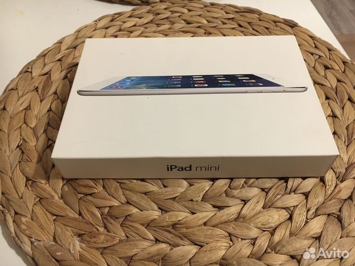 Коробка Apple iPad mini