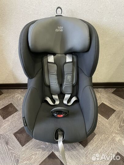 Автокресло britax romer trifix2 i size
