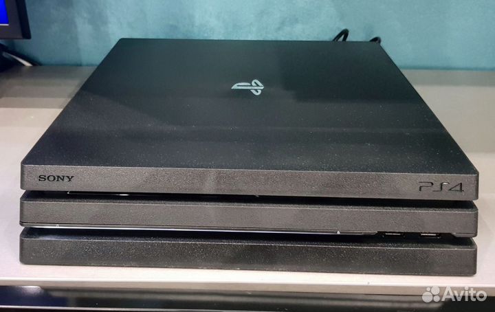 Sony playstation 4 pro 1tb