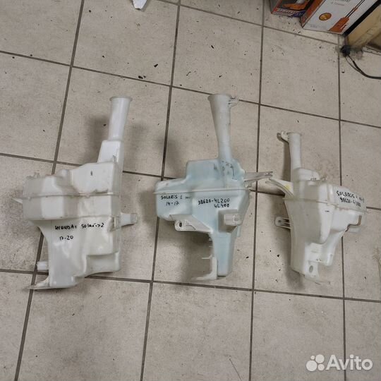 Бачек омывателя Hyundai Solaris Оригинал