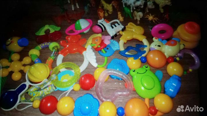 Игрушки детские разные