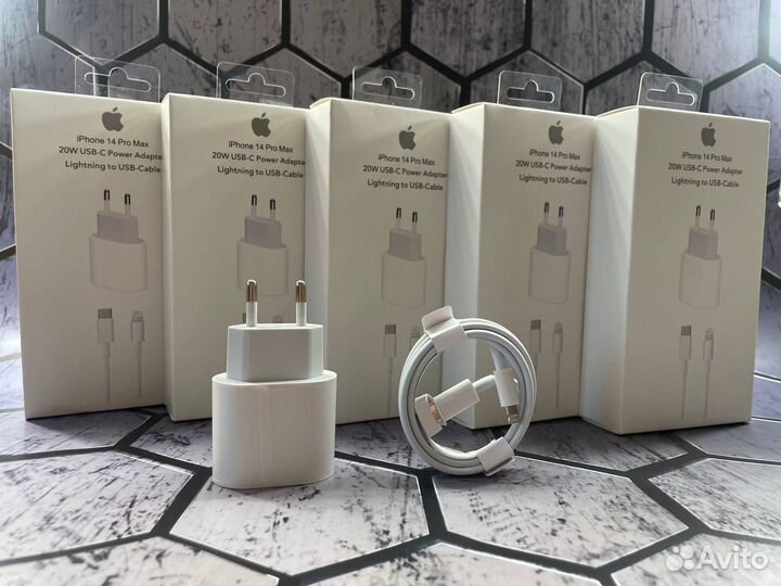 Зарядка для iPhone блок + провод type-c-lightning