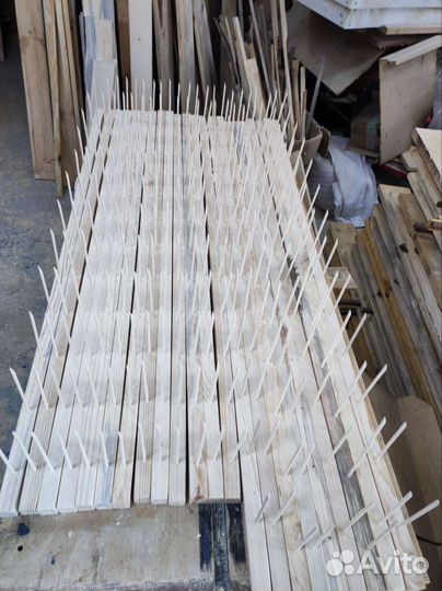 Три стойки ниток в разборе