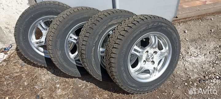 Nokian Tyres Hakkapeliitta 4 175/70 R13