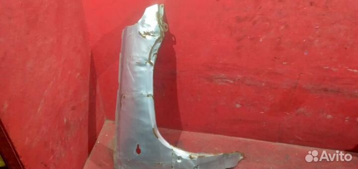 Шевроле Нива крыло переднее правое 2123 мятое