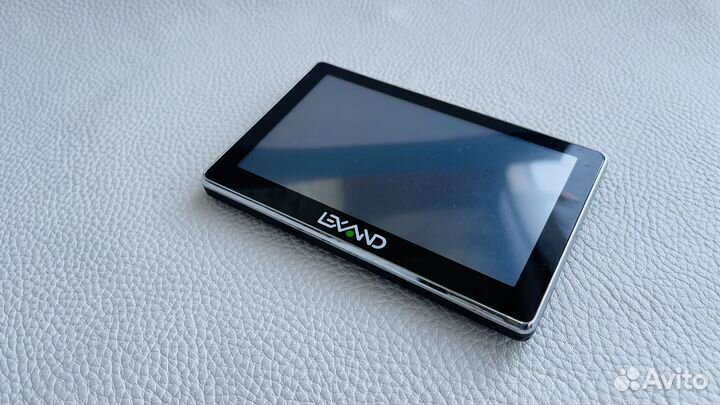 Навигатор Lexand ST-5350