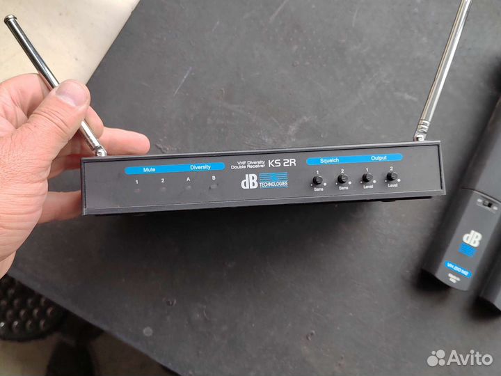 Микрофон db technologies