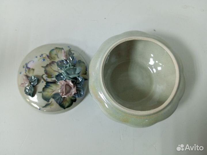 Шкатулка перламутровая ручная лепка