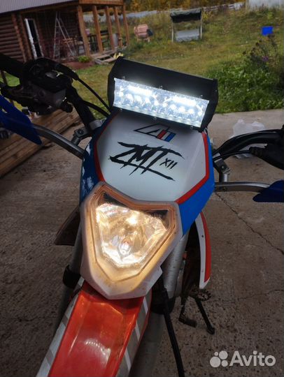 Продам питбайк Apollo DT125E