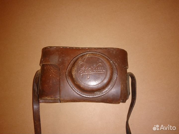 Коллекционный фотоаппарат Зоркий