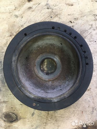 Шкив коленвала Ford Focus 1 2,0 Split Port