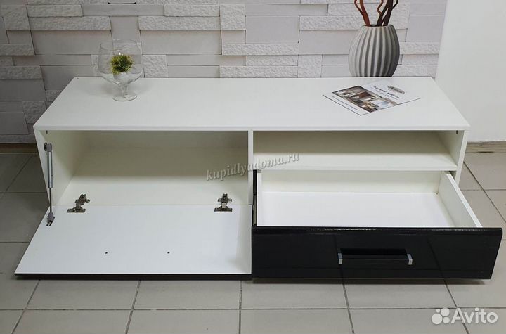 Тумба под тв Ларго 1.4