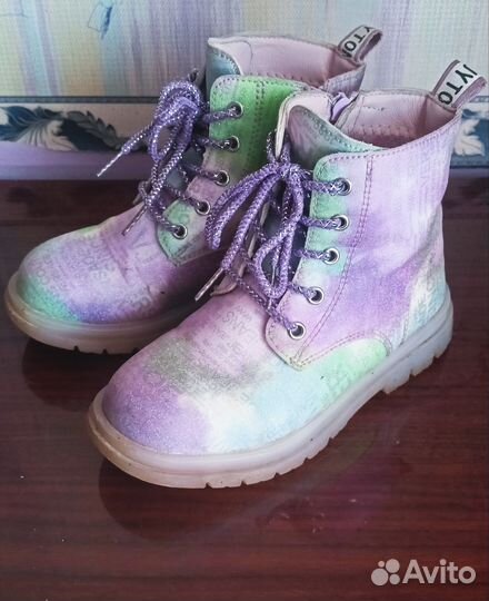 Ботинки для девочки 33й размер