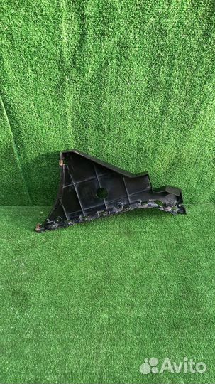 Кронштейн бампера заднего правый Chery M11