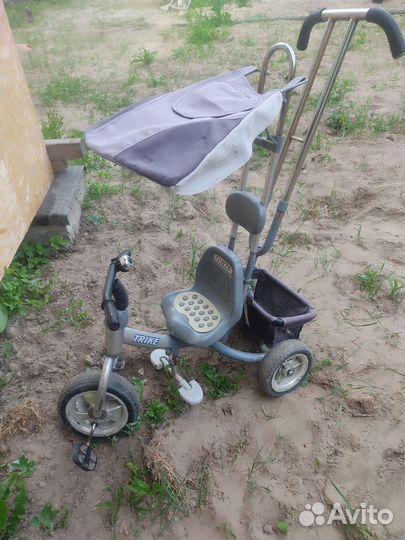 Детский велосипед с ручкой