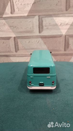 Модели 1.43. Раф 977