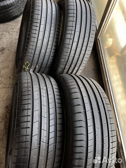 Pirelli P Zero PZ4 255/45 R20