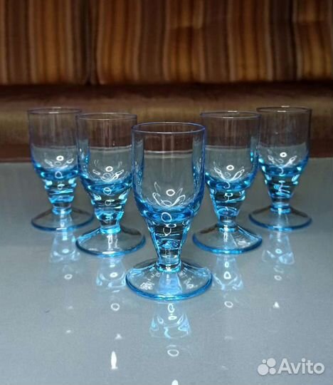 Рюмки из цветного стекла СССР