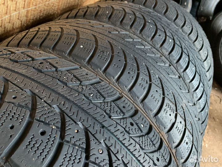 Gislaved Nord Frost 5 205/60 R16 96T