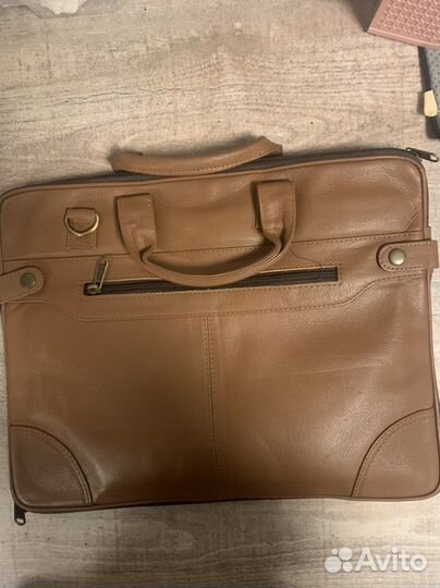 Кожаный портфель под документы и ноутбук