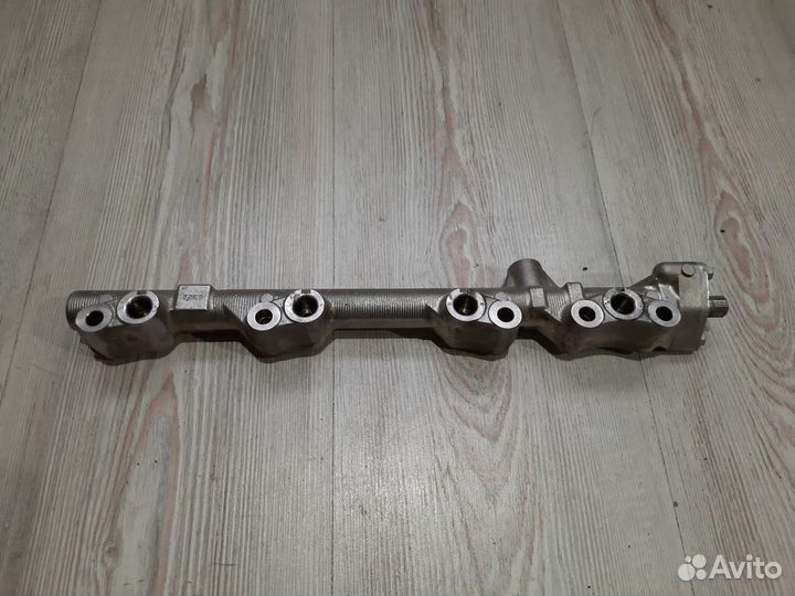 Рампа топливная Nissan X-trail T32