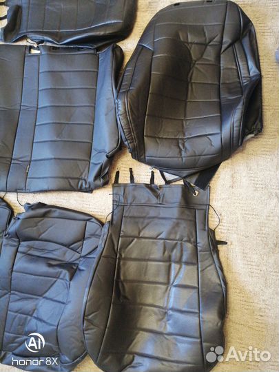 Автомобильные чехлы из экокожи