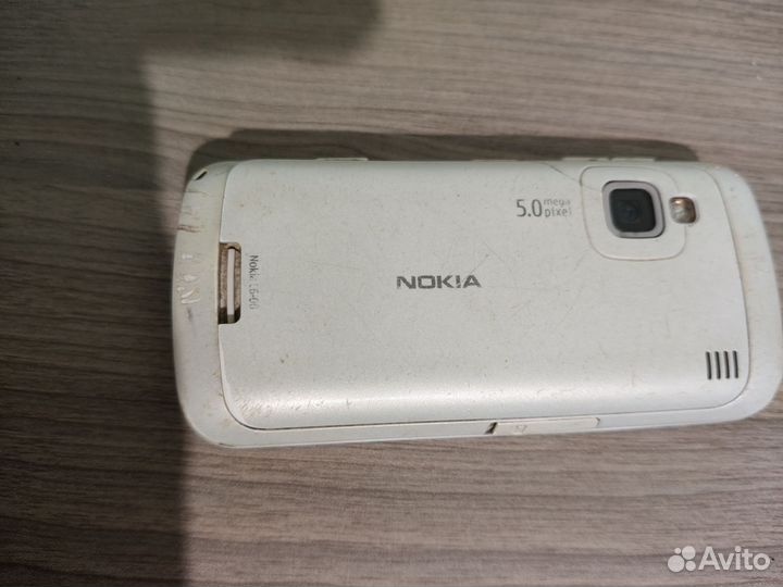 Nokia C6-00