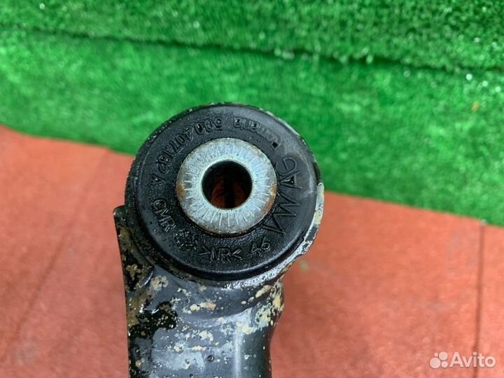 Рычаг подвески нижний передний левый Skoda Octavia