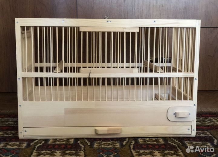 Клетка для птиц из дерева новая