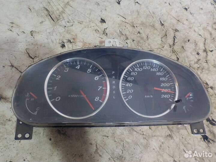 Панель приборов Mazda 6