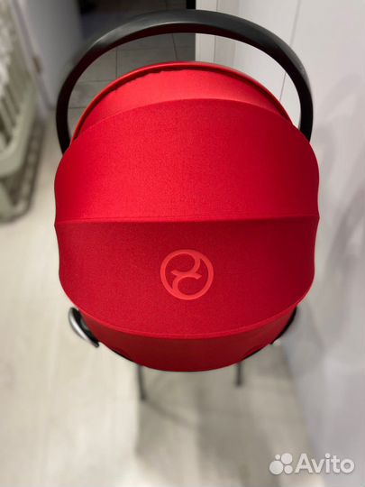 Автокресло cybex atom Q с базой isofix