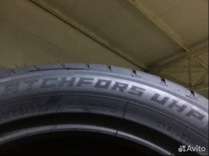 Windforce Catchfors UHP 275/45 R19 108W