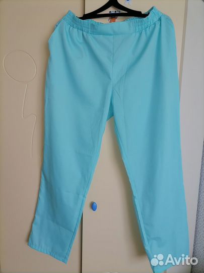 Медицинский костюм женский новый