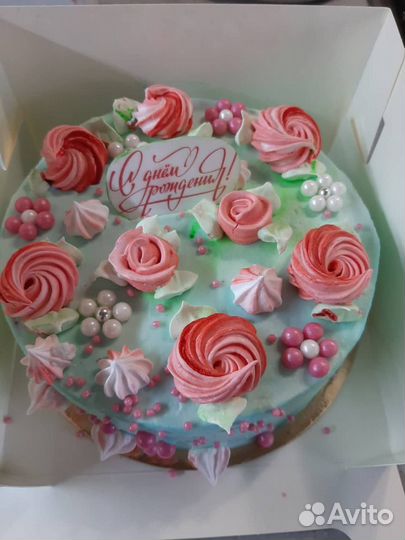 Торт на день рождения, праздник, с рисунком