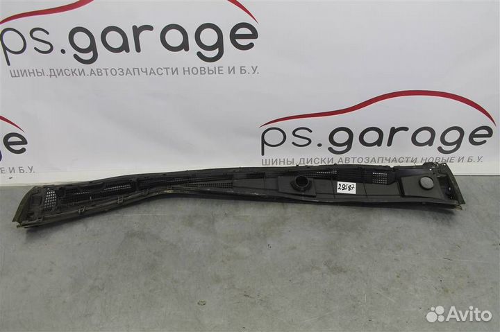 Жабо Nissan Sentra B17