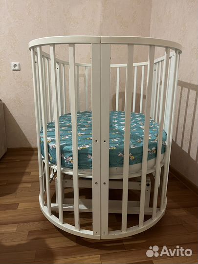Детская кроватка (круглая, овальная)