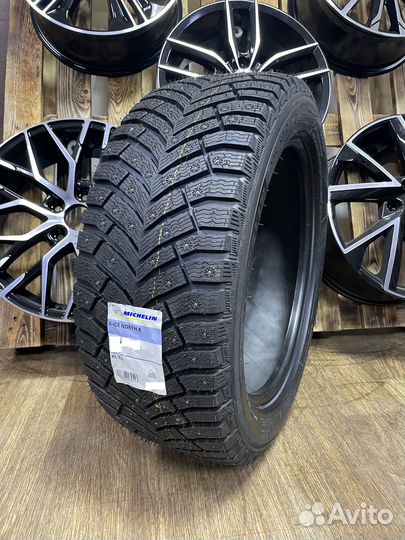 Michelin X-Ice North 4 295/30 R20 101H