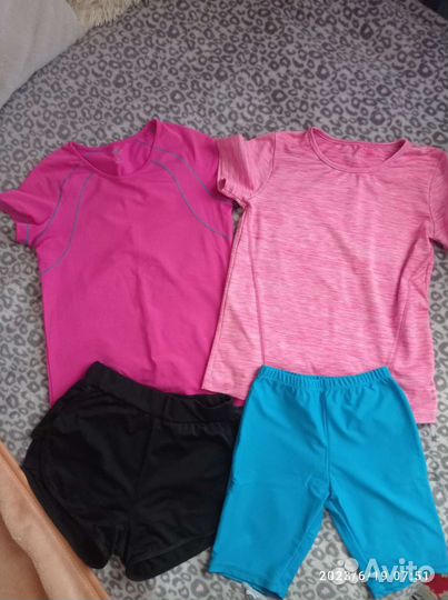 Спортивные футболки и шорты 146-152