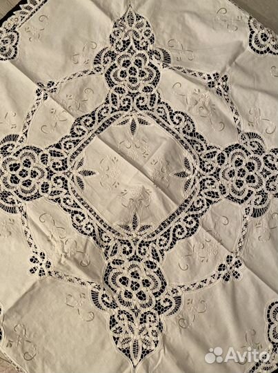 Винтажная скатерть с вышивкой