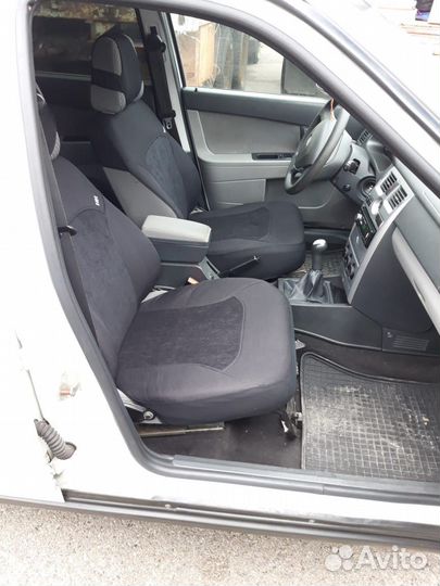 Чехлы облегченные на весь салон