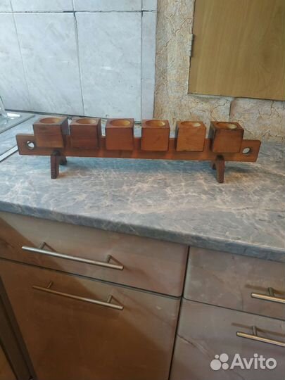 Деревянный подсвечник