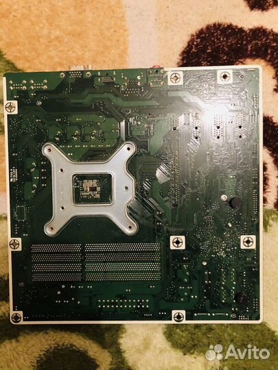 Материнская плата