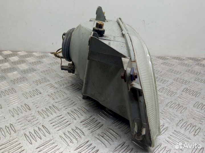 Фара Ford Escort (1990-1995)