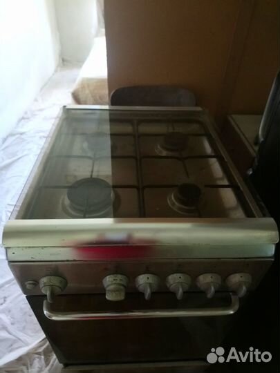 Продаю газовую плиту Ardo