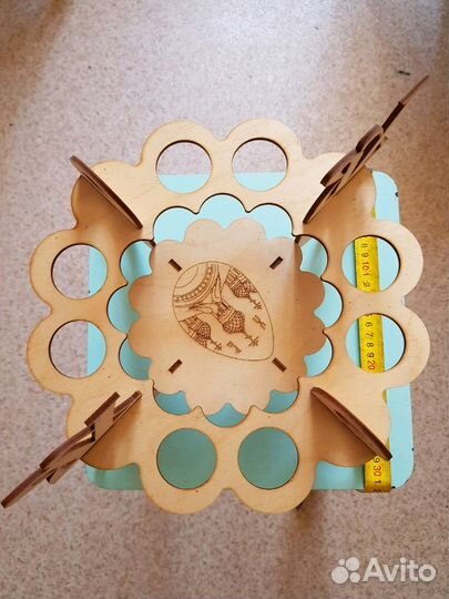 Подставка под кулич и яйца на пасху