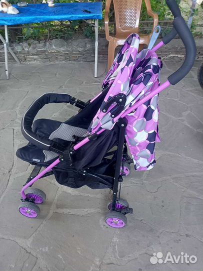 Прогулочная коляска трость